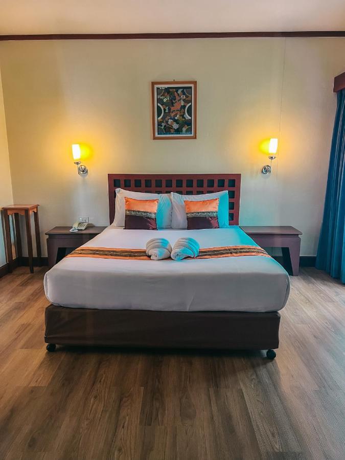 Neo Hatyai Hotel Hatjaj Kültér fotó